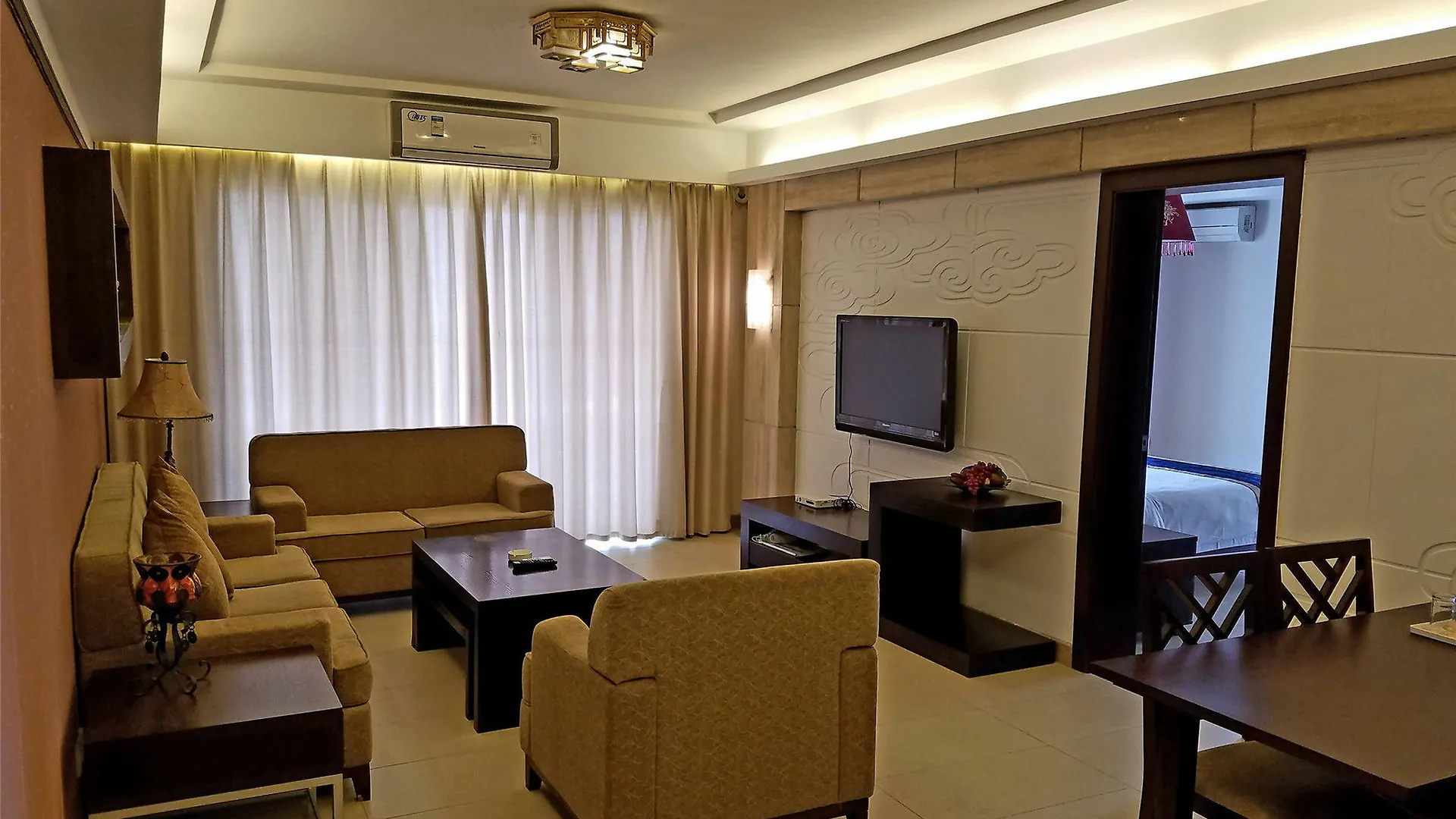 Longhigh Resort Apartment Sanya 3*,  China